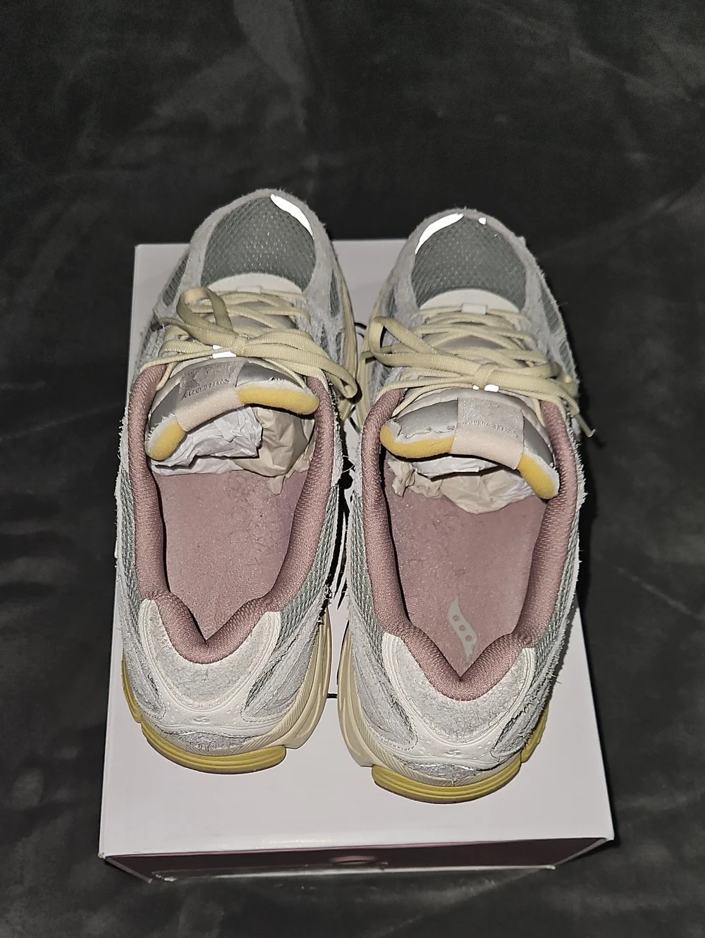 SAUCONY X 3SIXTEEN PROGRID GUIDE 7